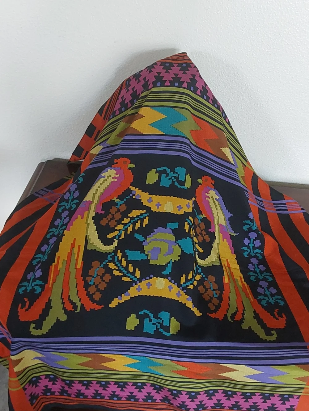 PIERRE BALMAIN VINTAGE GRAND BIRDS‎ SQUARE SILK SCARF Love Birds